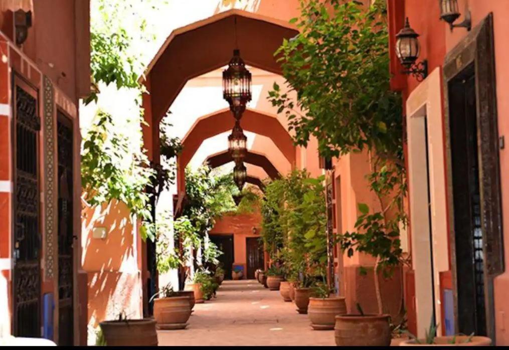 Quarya Assiyahia - Riad Camilia- Maison Entiere Avec Piscine Marrakesh Extérieur photo
